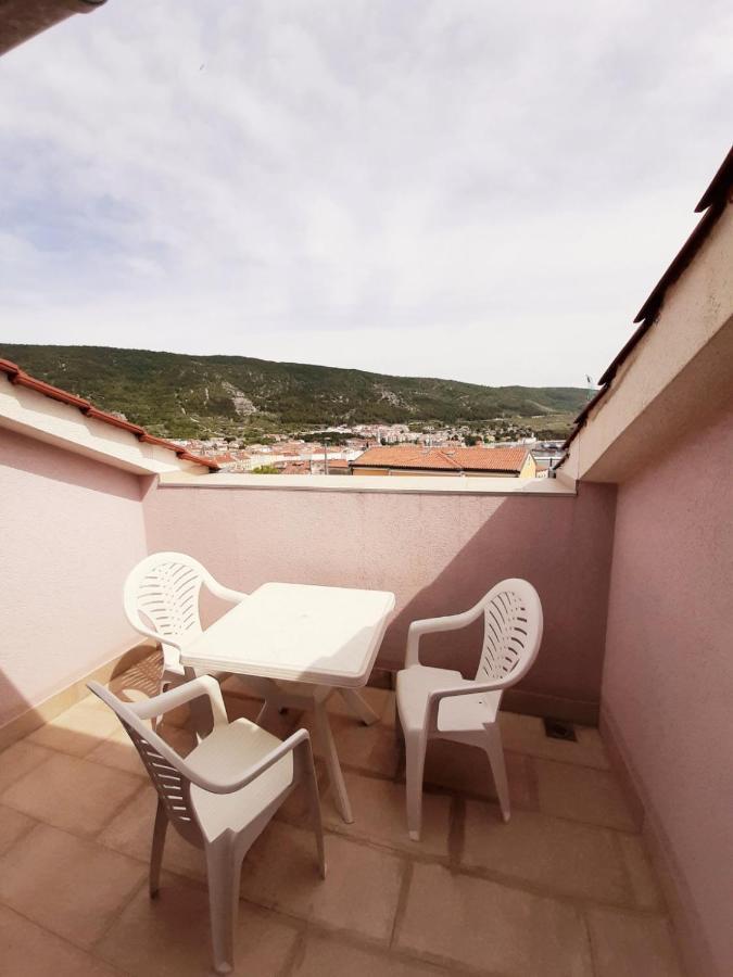 Apartments Izabela Muzic-Fornaric Cres Eksteriør bilde